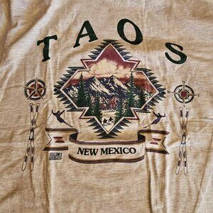 Vintage Taos New Mexico Size Large Hanes Beefy-T T-Shirt